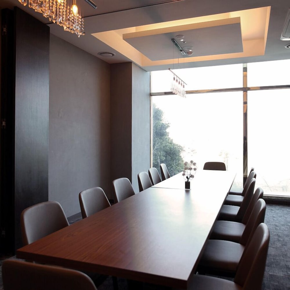 Golden Tulip Jeju Seongsan 52/68