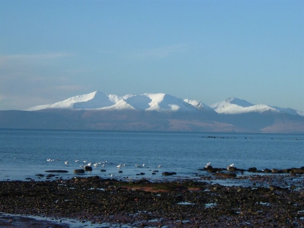 Carlton Seamill B&amp;B 47/50