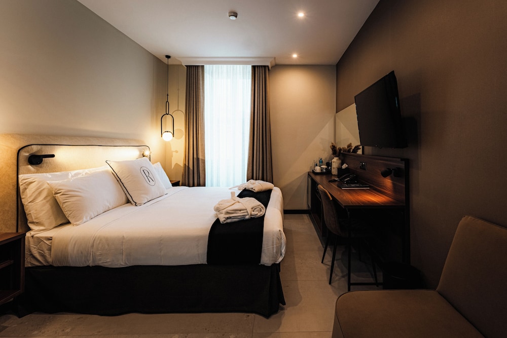 Standard, Double Bed, Balcony
