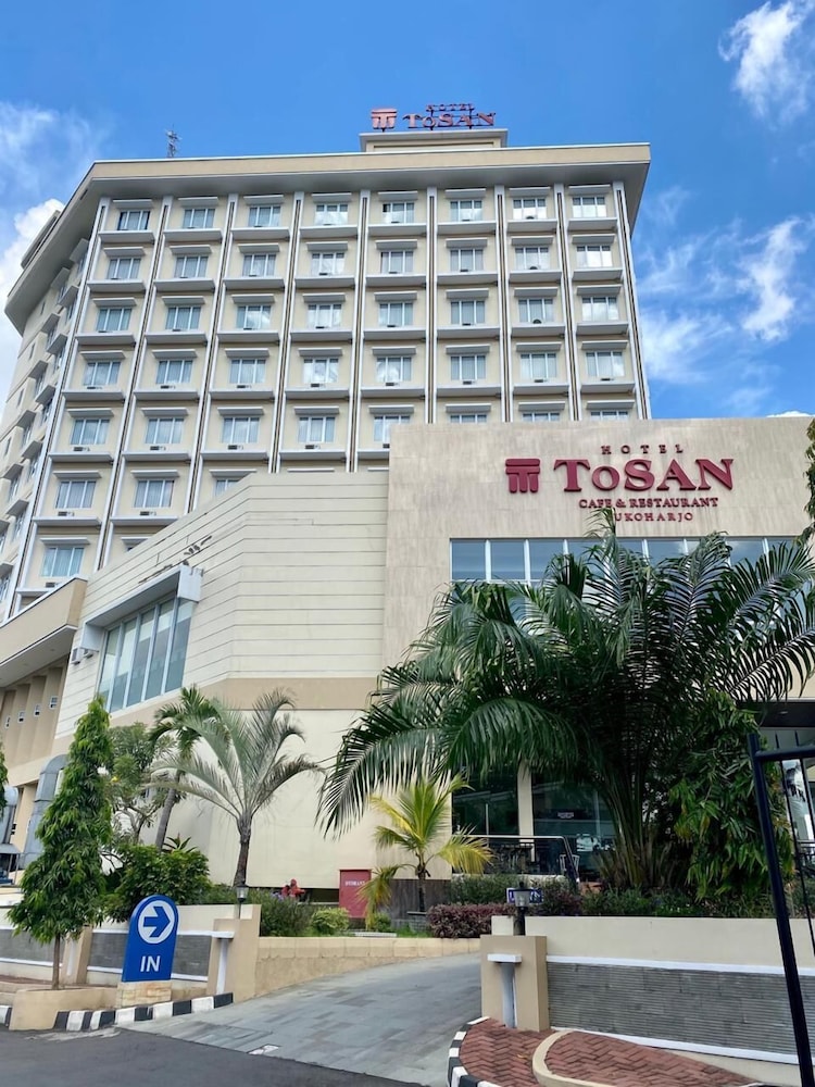 Hotel Tosan Solo Baru 1/39