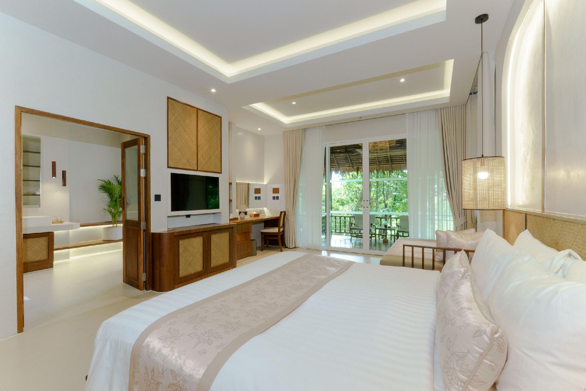 Sainai, Forest, King Bed