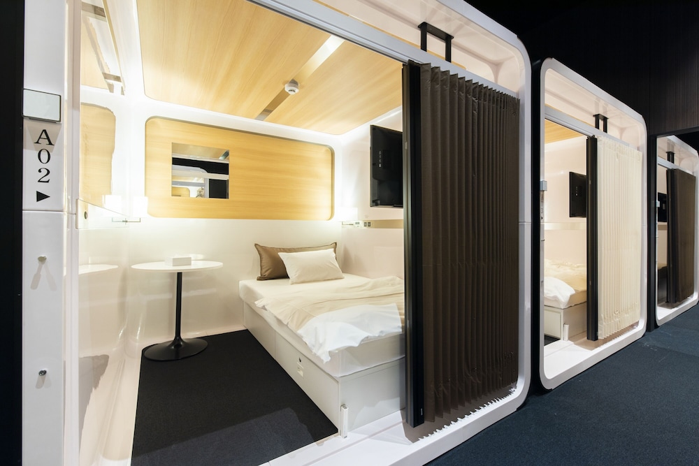 Torifito Hotel & Pod Niseko 58/60
