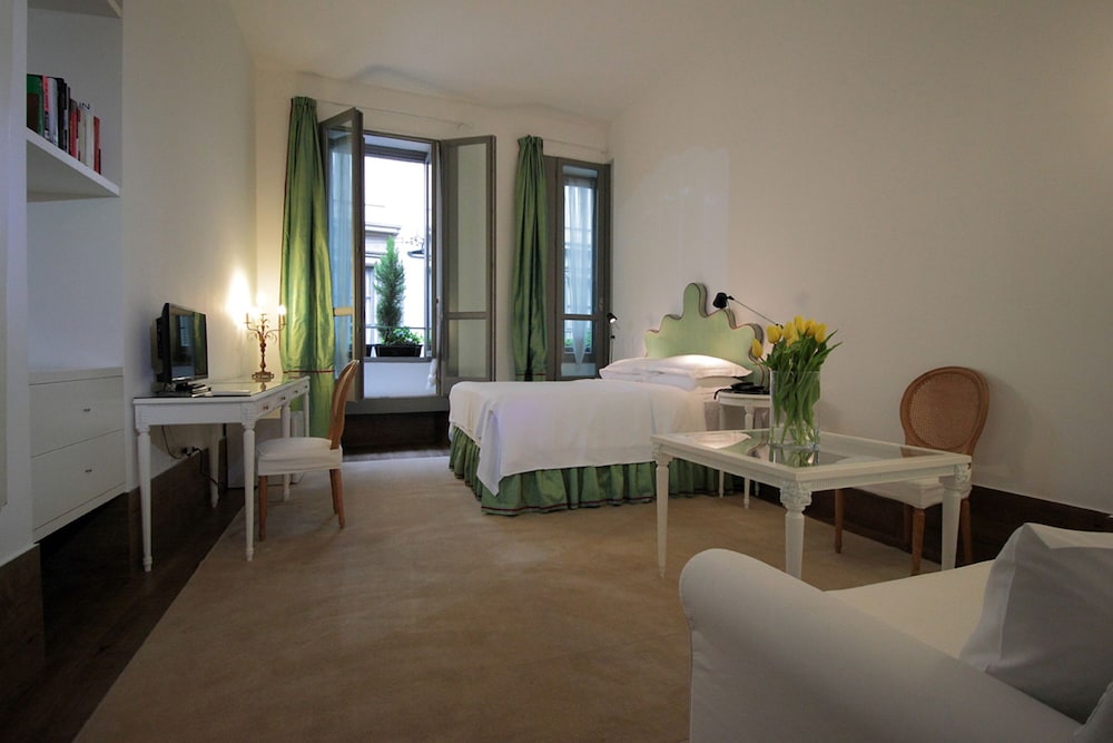 Hotel Antica Locanda Dei Mercanti 42/48