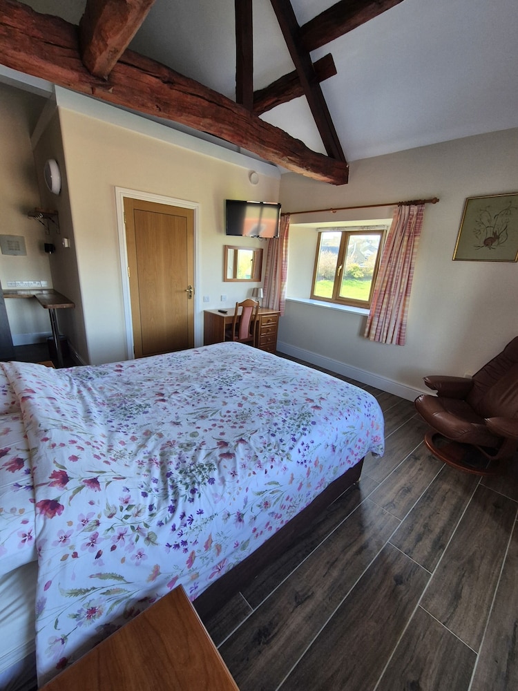 Padley Farm B&B 12/49
