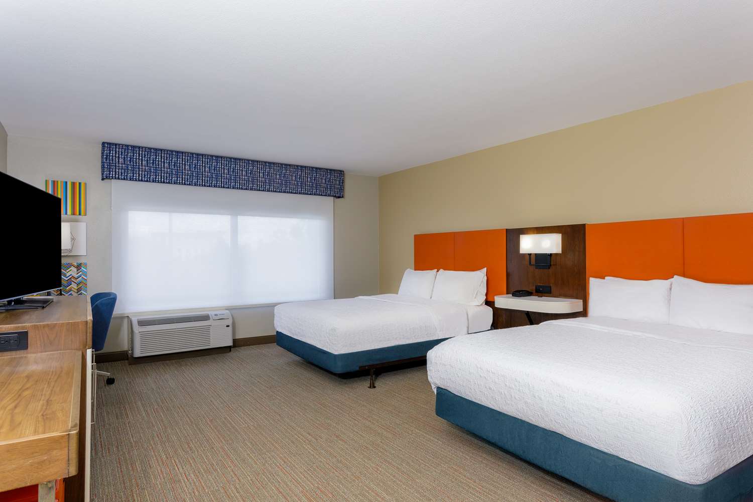 غرفة بسريرين كوين بحوض استحمام لذوي الإعاقة، Hampton Inn & Suites Tallahassee I-10 2/6