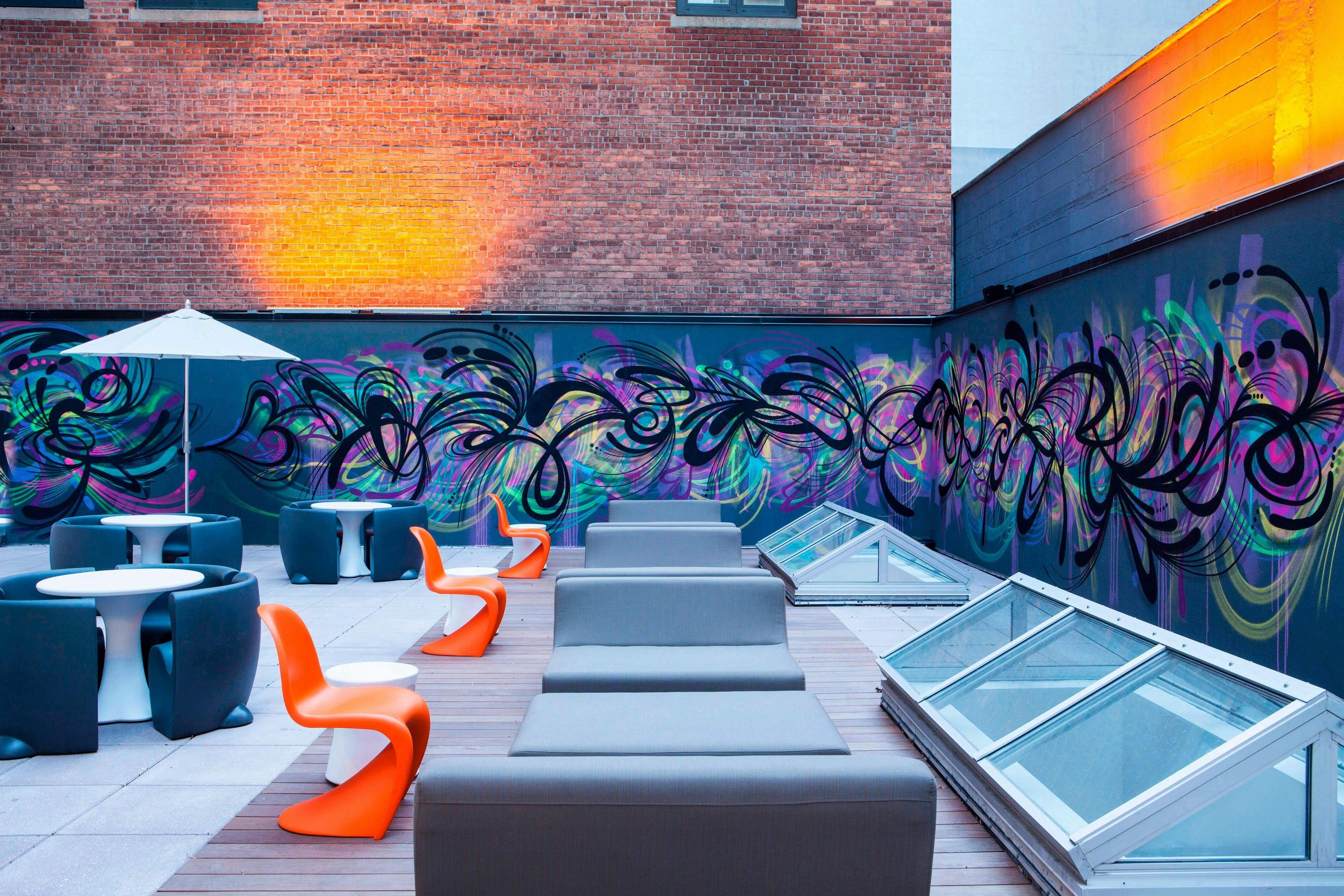 ALOFT LONG ISLAND CITY-MANHATTAN VIEW 7/11