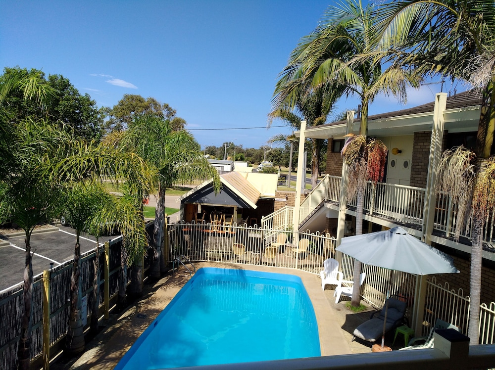 Abel Tasman Waterfront Motel 60/65