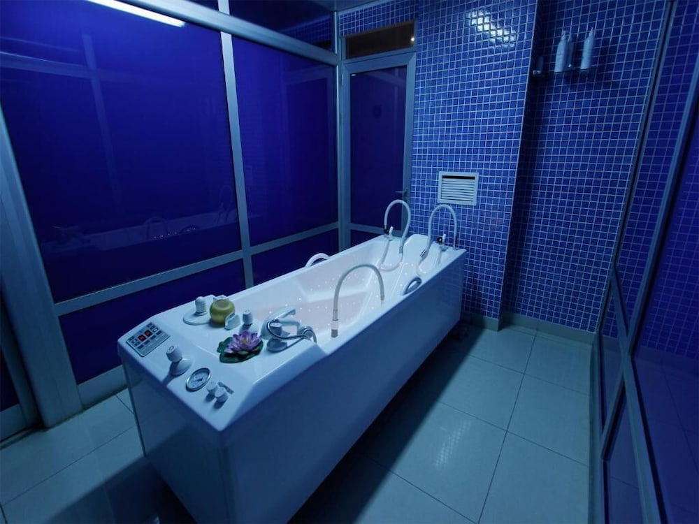 Aquatek Hotel Spa & Aquapark 48/50