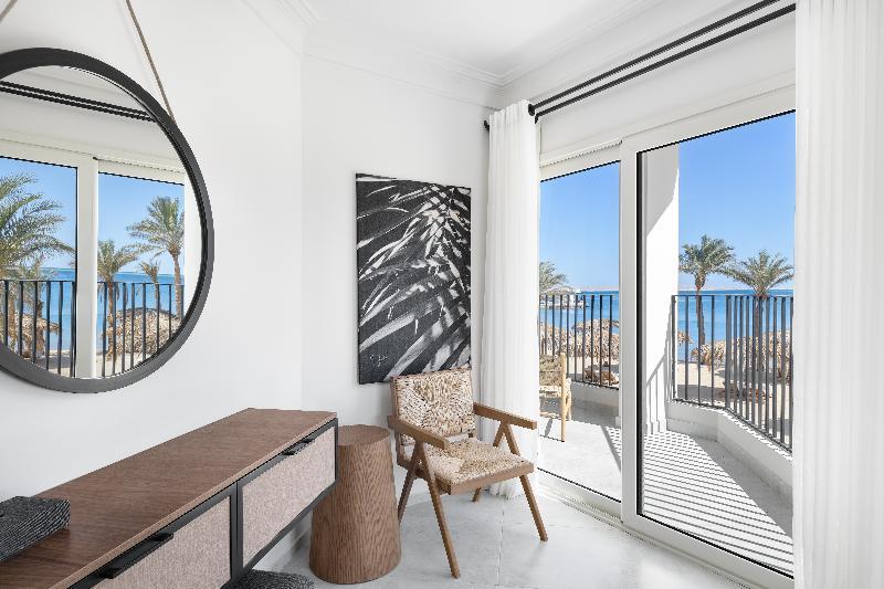 2 Bedrooms, Chalet, Pool Access