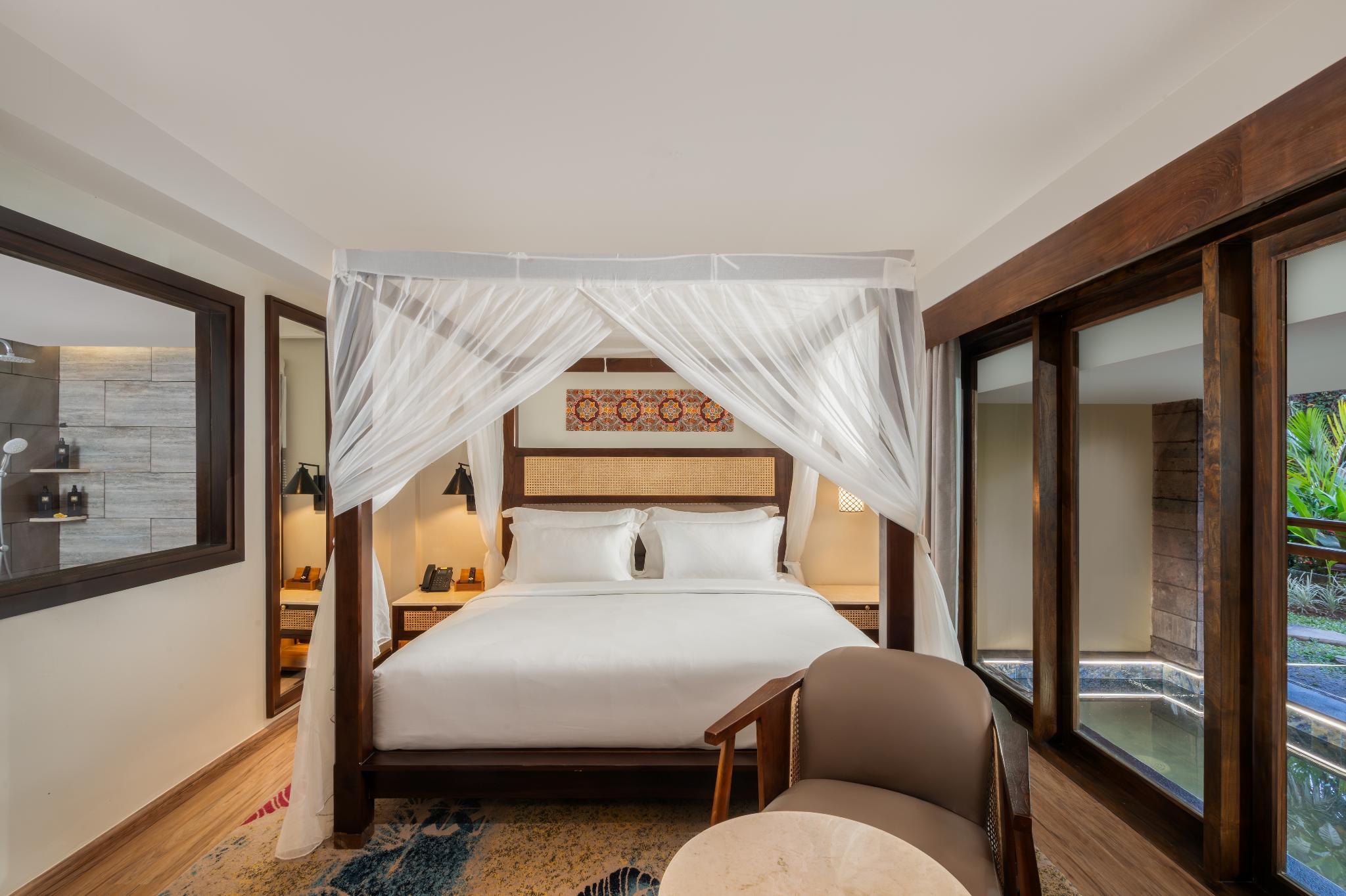 Deluxe, King Bed, Nature View, Plunge Pool, Balcony