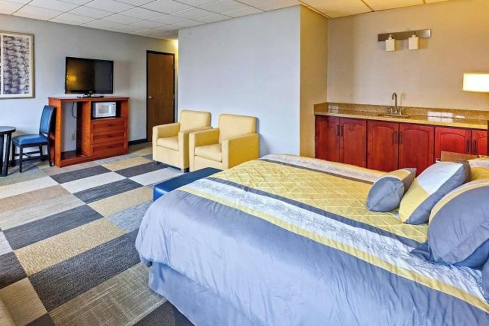 Best Western Plus Fairfield Executive Inn 14/67