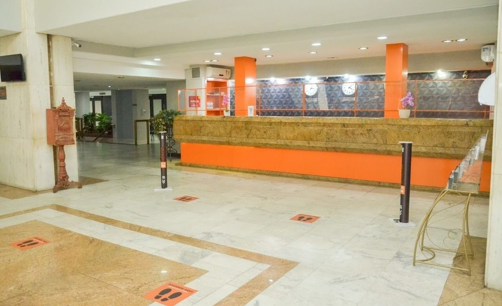 Hotel Embaixador 3/76