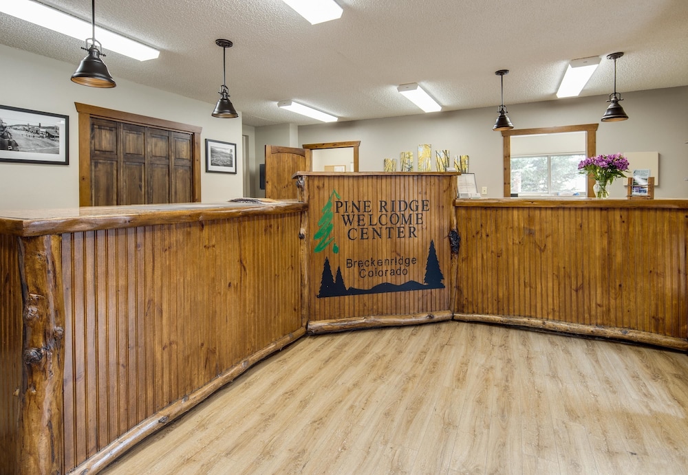 Pine Ridge Condominiums 6/50