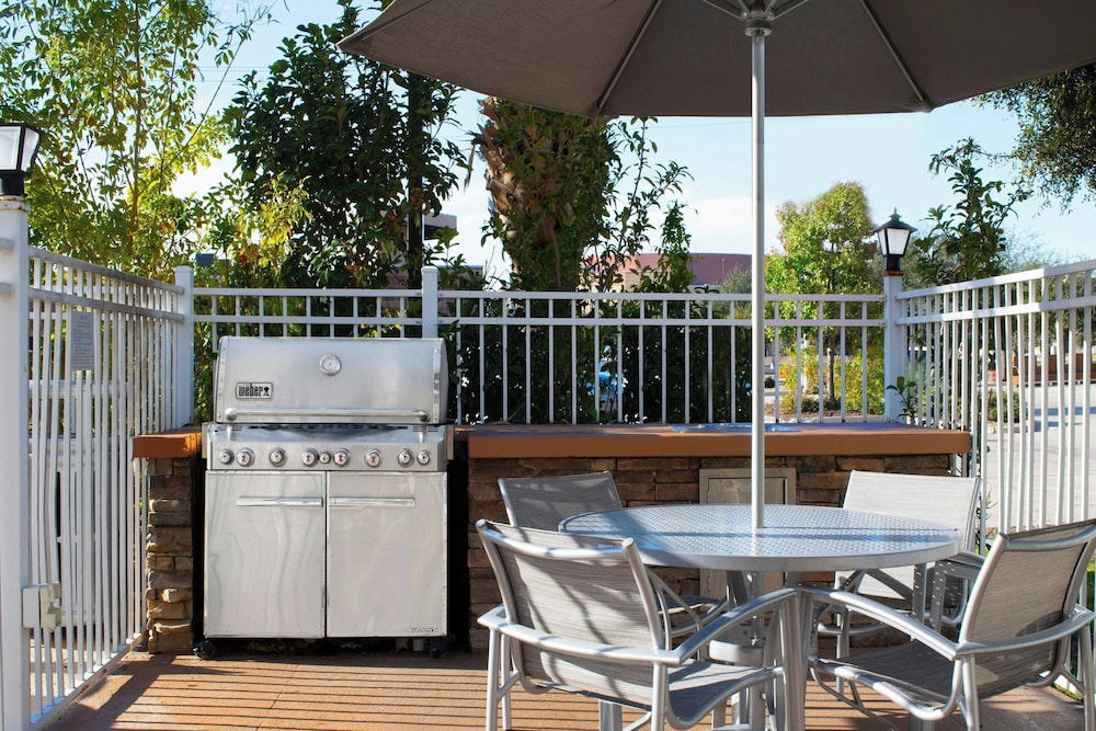 Towneplace Suites By Marriott Laredo 32/50