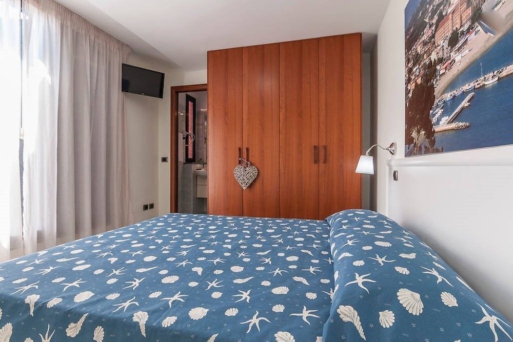 Hotel Tirreno 13/52