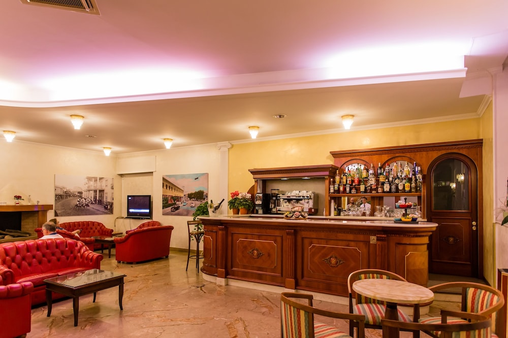 Mariano Iv Palace Hotel 9/42