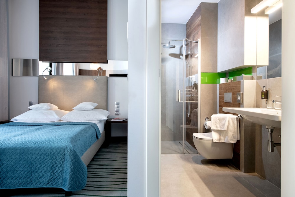 Plaza Boutique Hotel 68/68