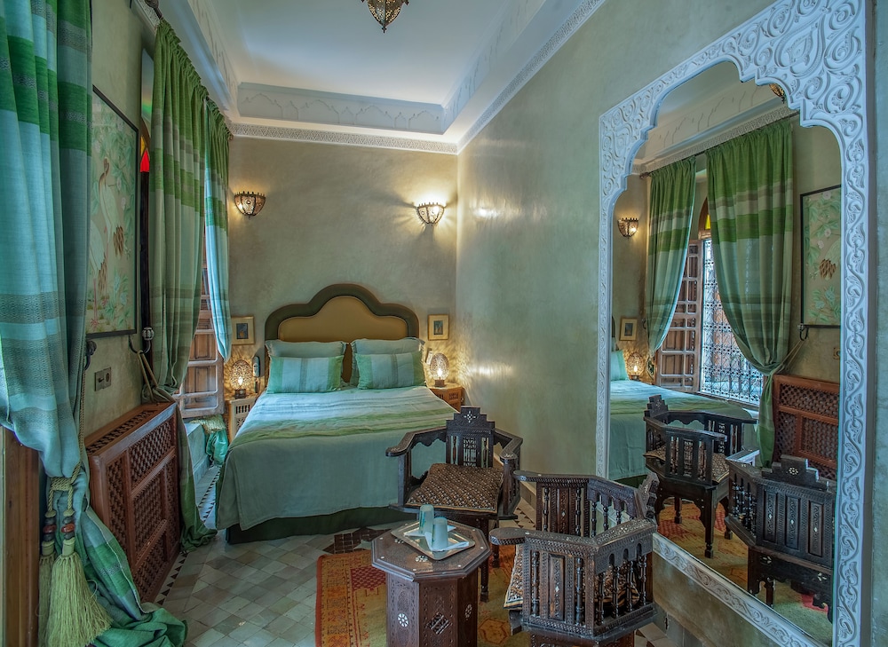 Riad Laurence Olivier 13/50