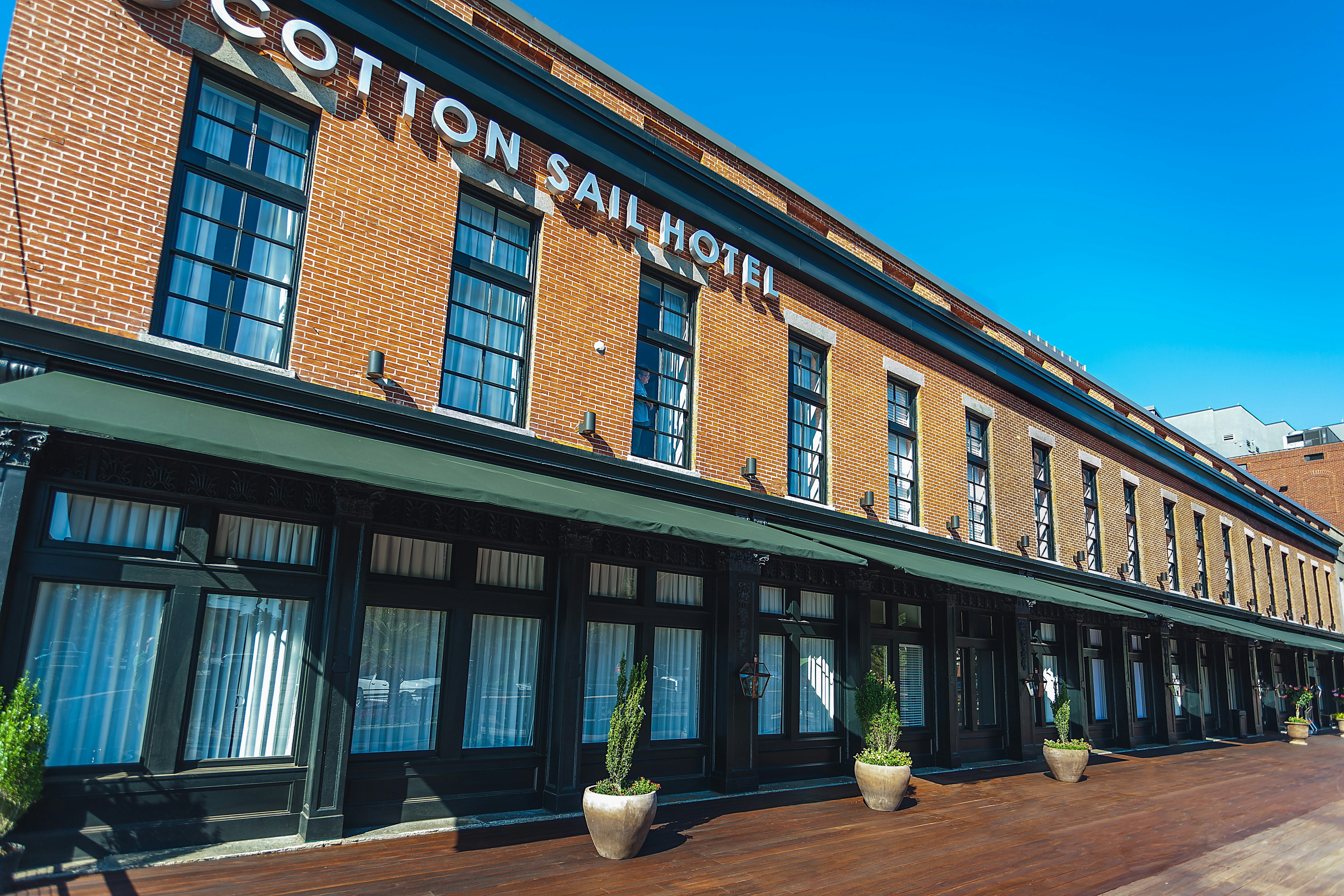 The Cotton Sail Hotel Savannah, Tapestry Collection by Hilton 12/45