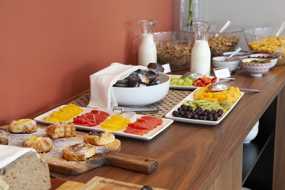 Zest Boutique Hotel 28/49