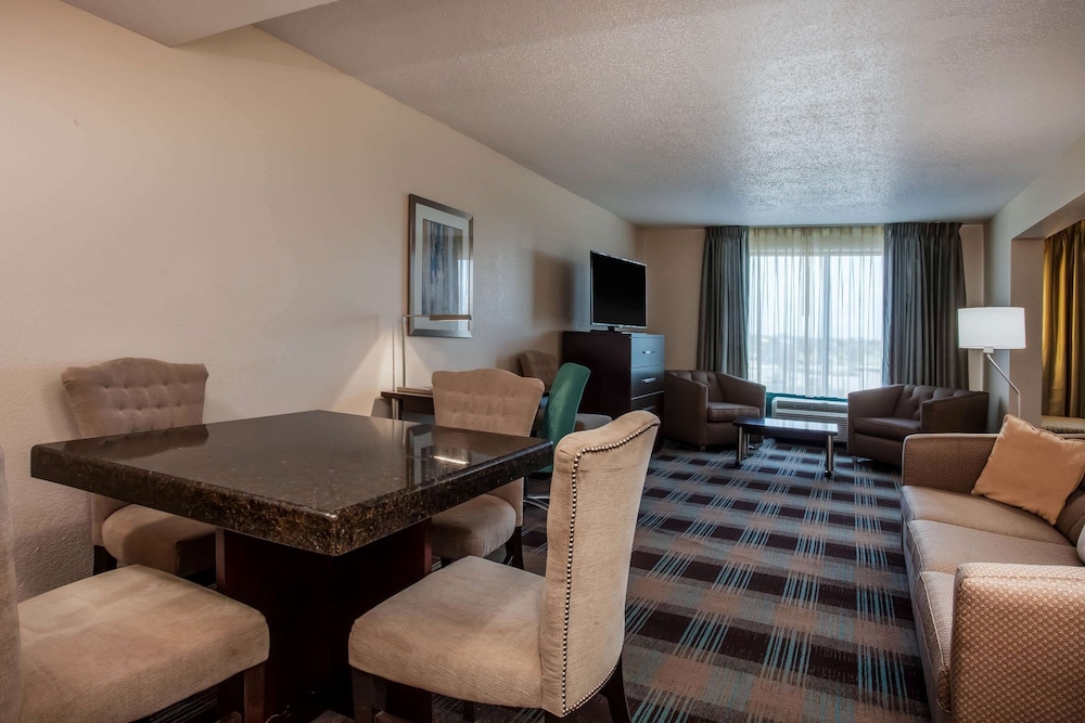 Wingate By Wyndham Orlando International Airport 25/41