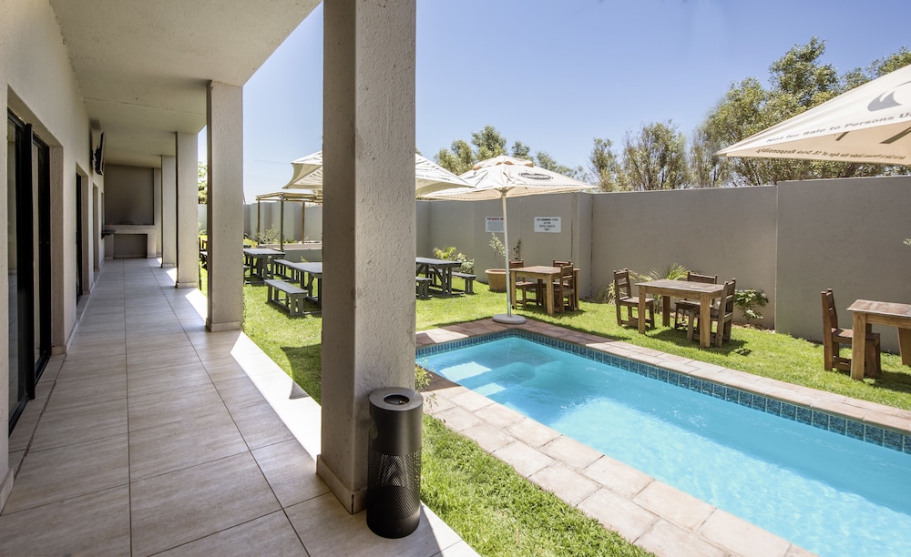 Pofadder Inn by Country Hotels 40/45
