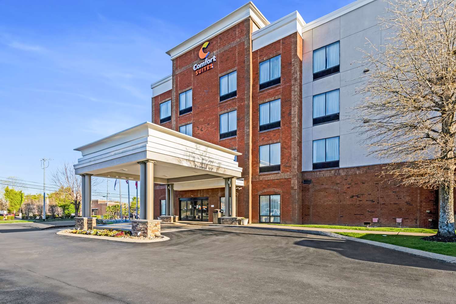 Comfort Suites Murfreesboro 13/18