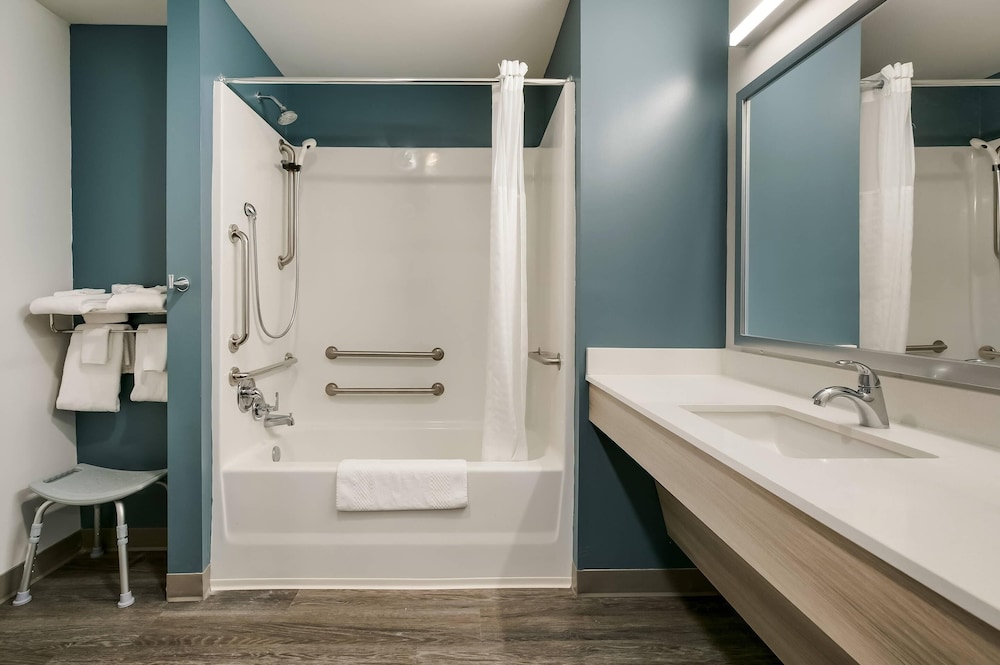 WoodSpring Suites Knoxville West 42/45