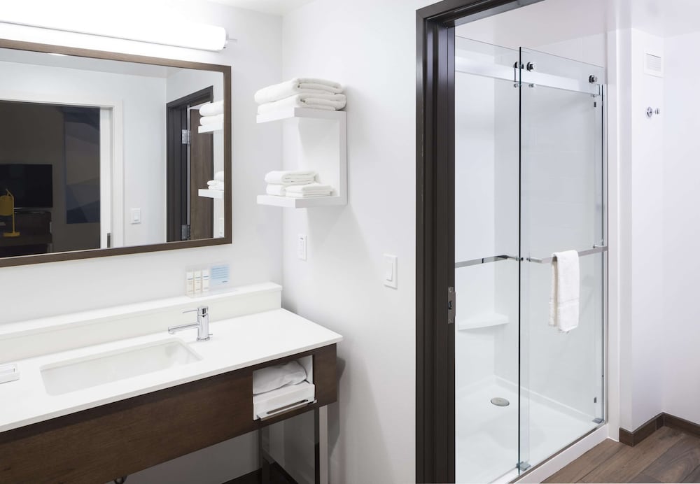 Hampton Inn Suites Phoenix Downtown 12/44
