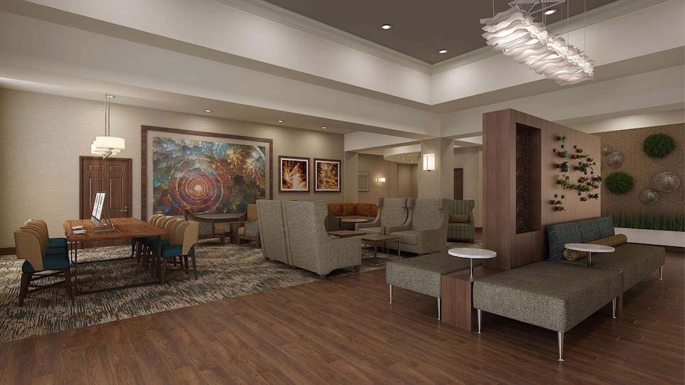 Doubletree By Hilton Pleasant Prairie Kenosha 30/48