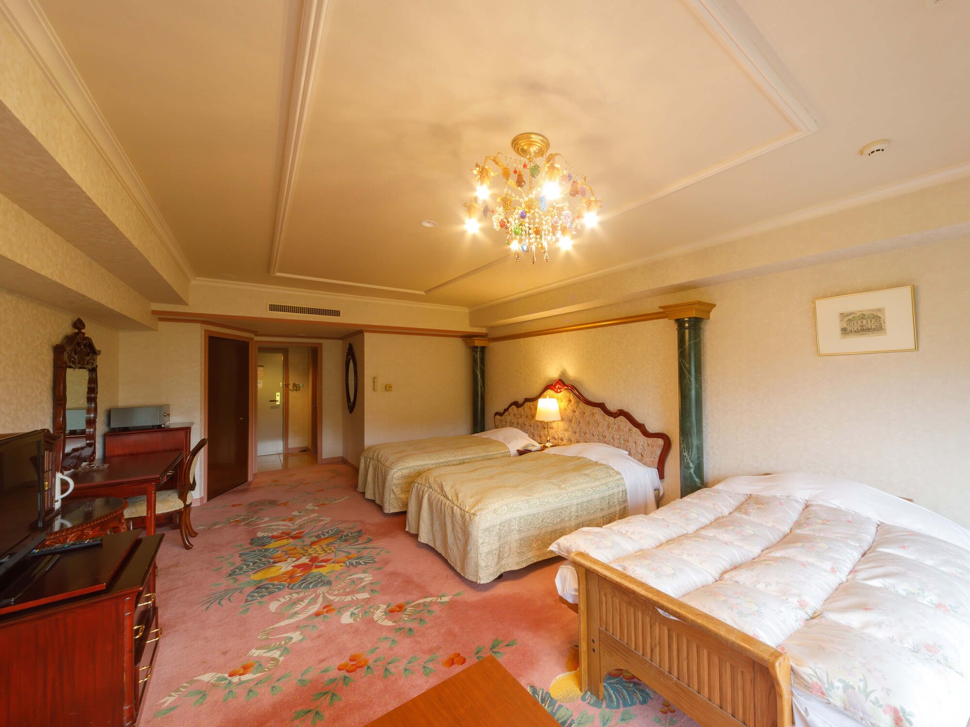 ROOM, TWIN BEDS, ANNEX