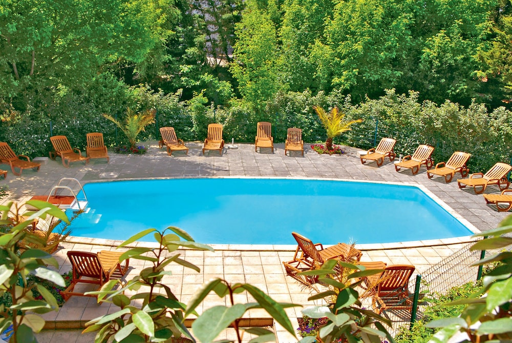 Residence Vacances Bleues Villa Regina 64/68