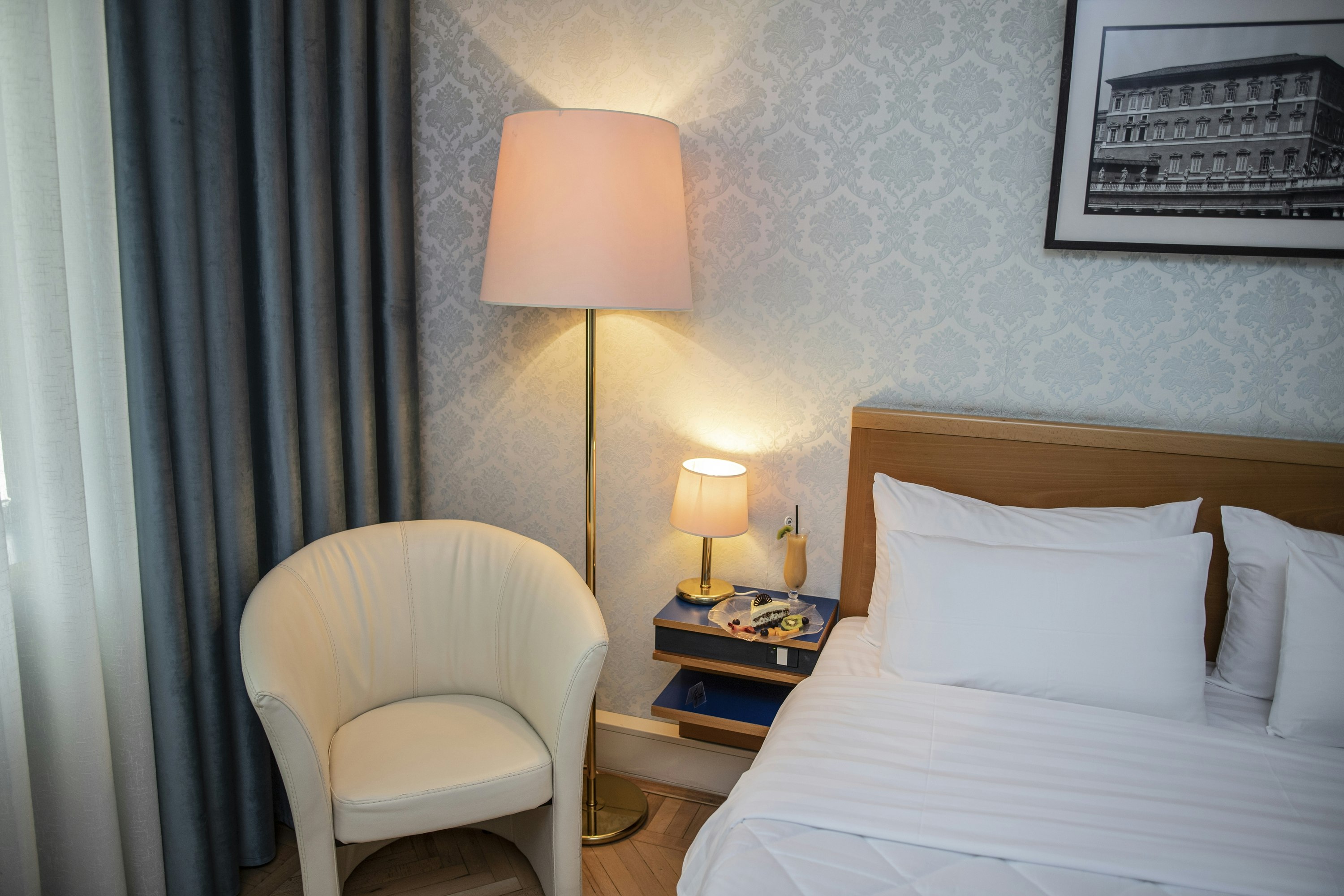 Tirana International Hotel and Conference Centre 18/50