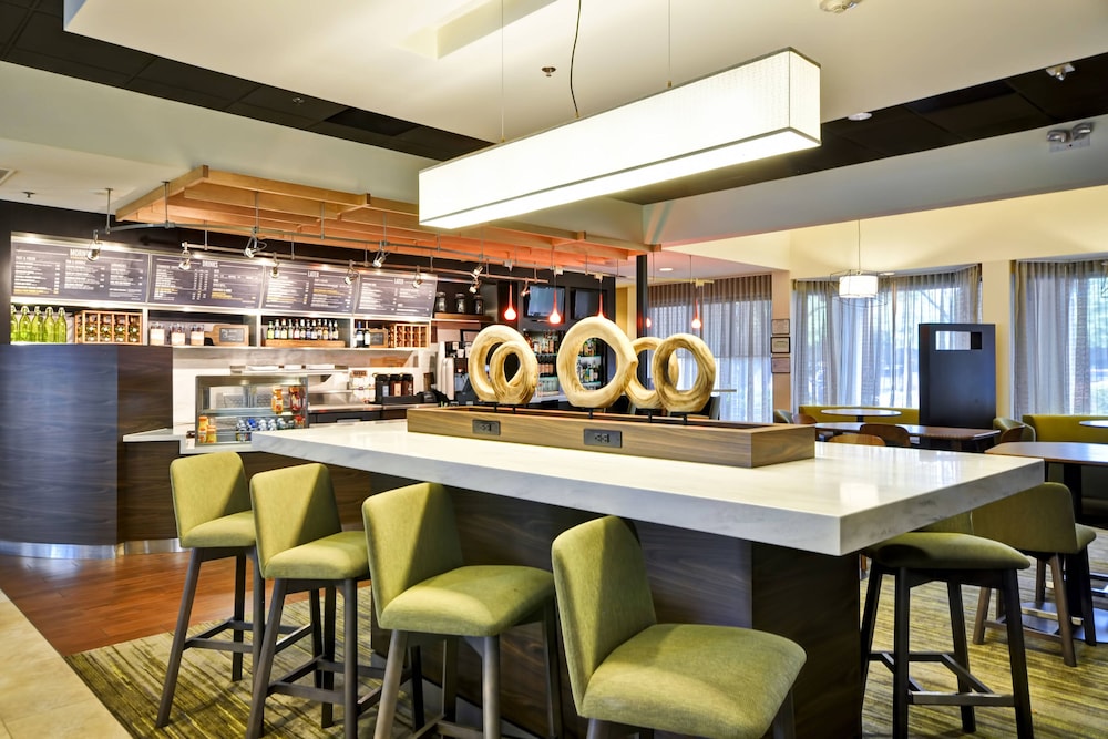 Courtyard By Marriott Dallas Medical Market Center 39/48