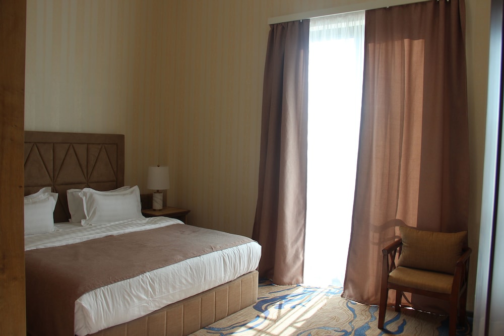 Aurora Resort by One Hotels 6/50