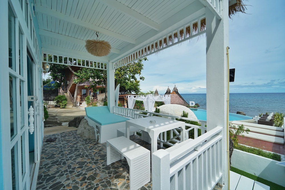 DD Hut Koh Tao 6/50