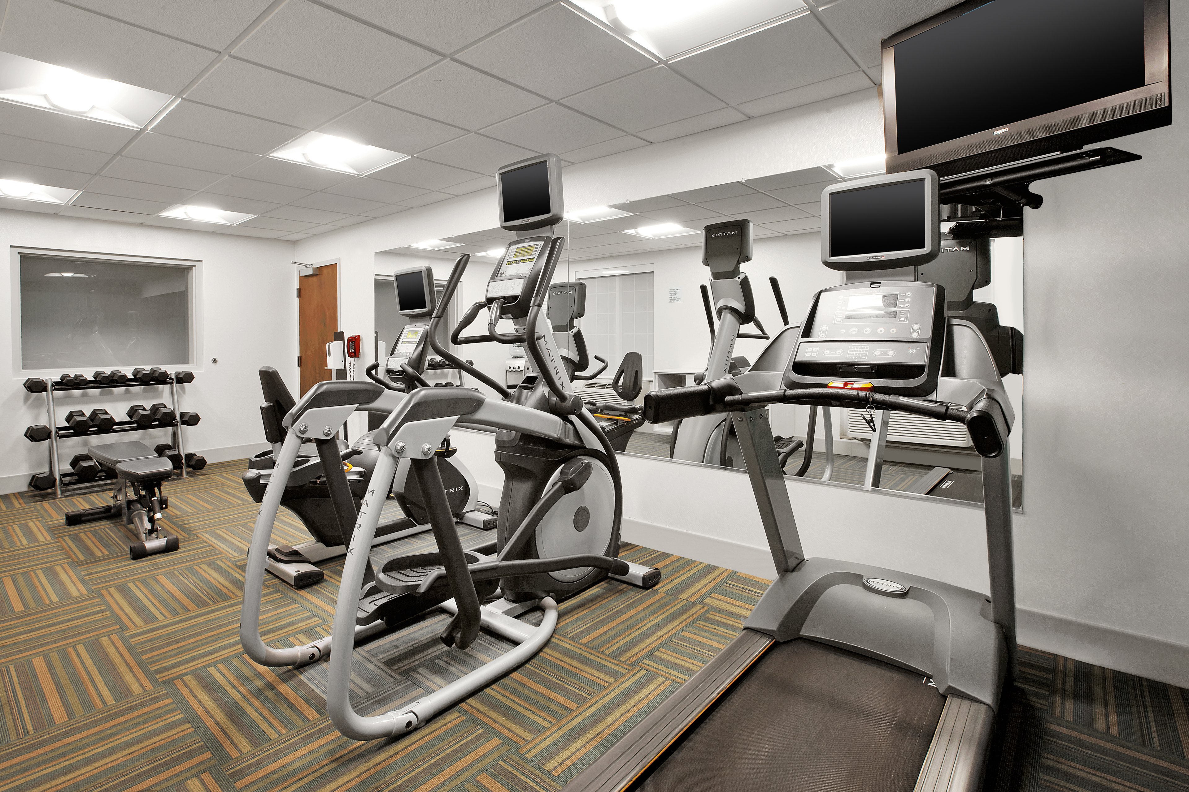 Holiday Inn Express Hotel & Suites Warrenton 19/30