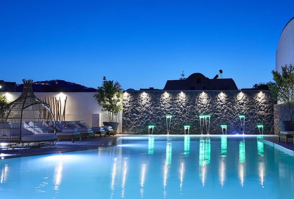 Amara Suites Santorini 46/50