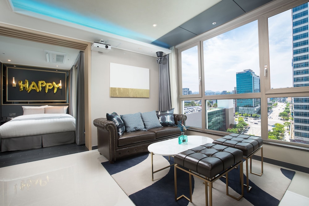 Utop Boutique Hotel and Residence 16/50