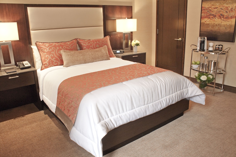 The Pearl New York 7/17
