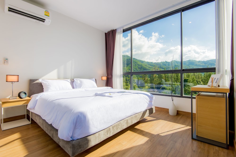 HILL MYNA CONDOTEL 17/56