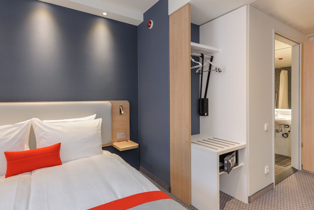 Holiday Inn Express Berlin - Alexanderplatz 25/67