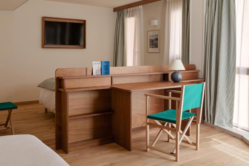 Alfred Hotels Victor Hugo 8/9