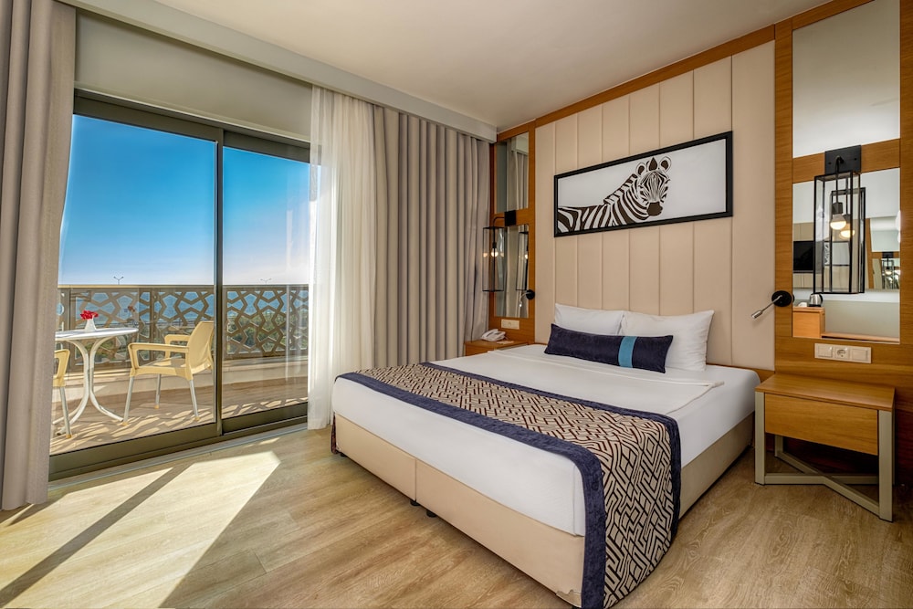 Calido Maris Hotel 20/60