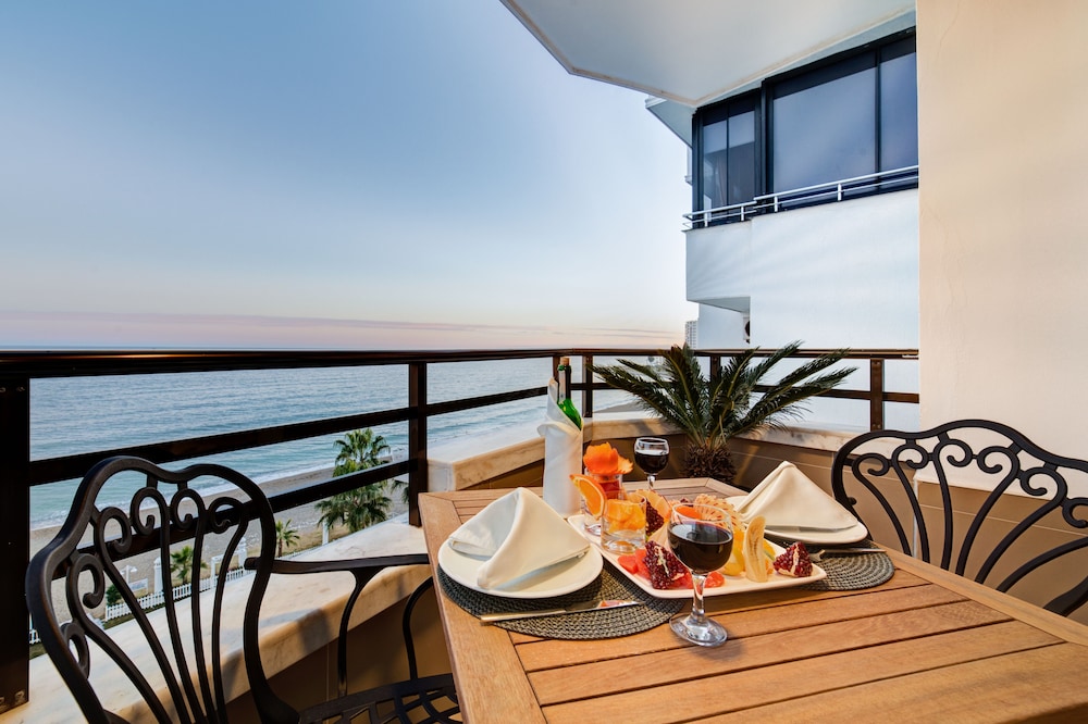 Sahil Marti Hotel 53/72