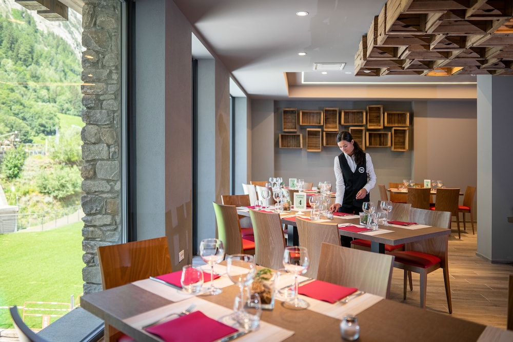 Th Courmayeur 43/57