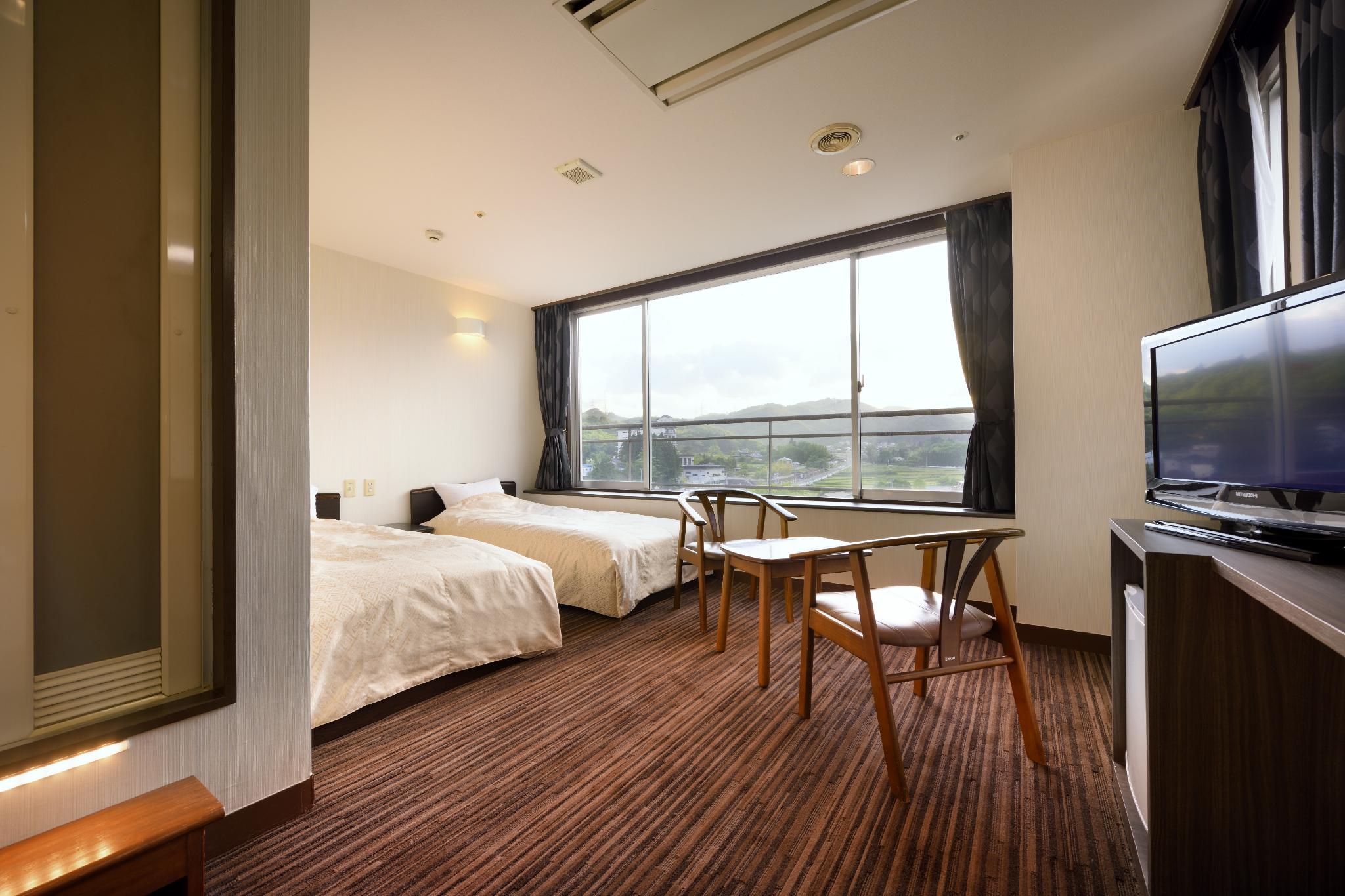 Standard, Twin Beds, Unit Bath, Annex, Smoking
