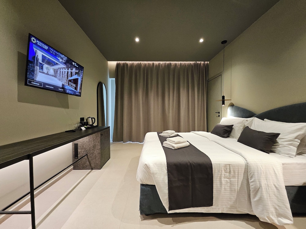 Superior, Single, Double Bed