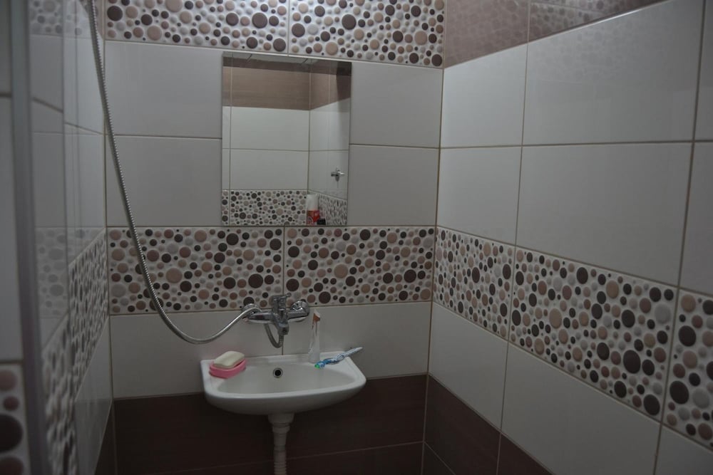Hostel Valentin 2 30/32