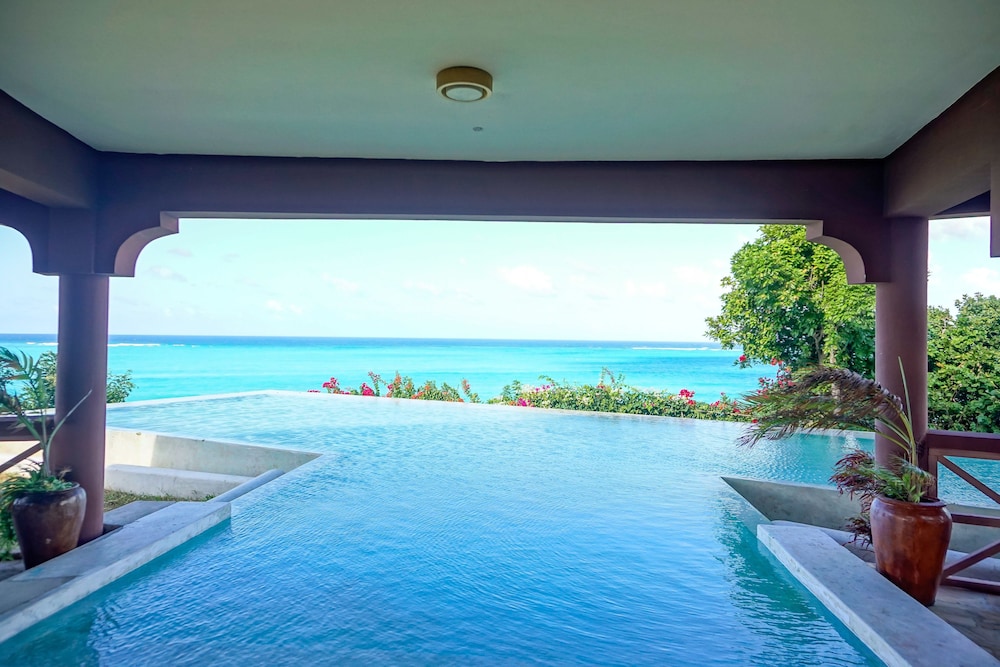 Pearl Beach Resort by Sansi 24/50